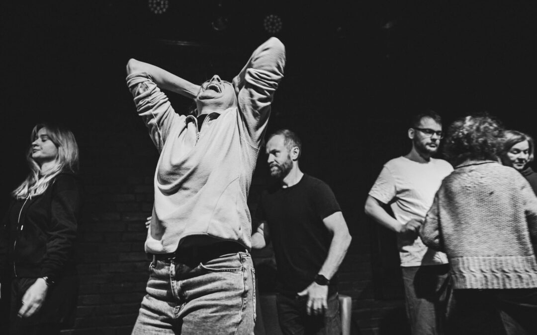 Słabi – Teatr Korelacji | spektakl